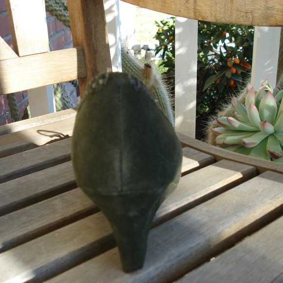 ETIENNE AIGNER == Loden Green Suede Leather Wedges Sz. 10/ Box - Picture 7 of 13